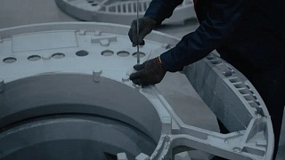 Задача: Как обеспечить точные контрольные показатели обработки при производстве литых изделий